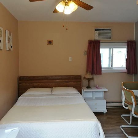 Motel Belair Rigaud Eksteriør bilde