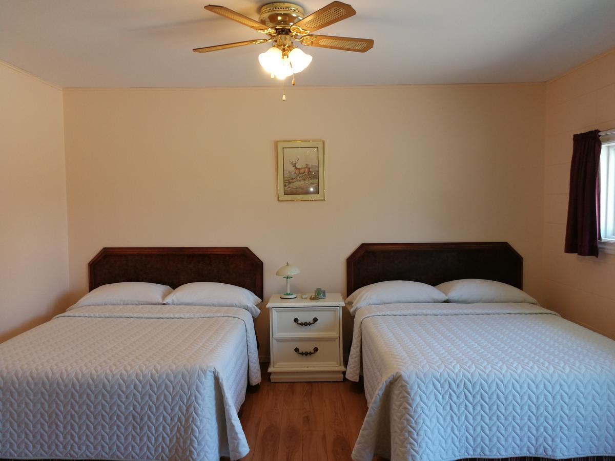 Motel Belair Rigaud Eksteriør bilde